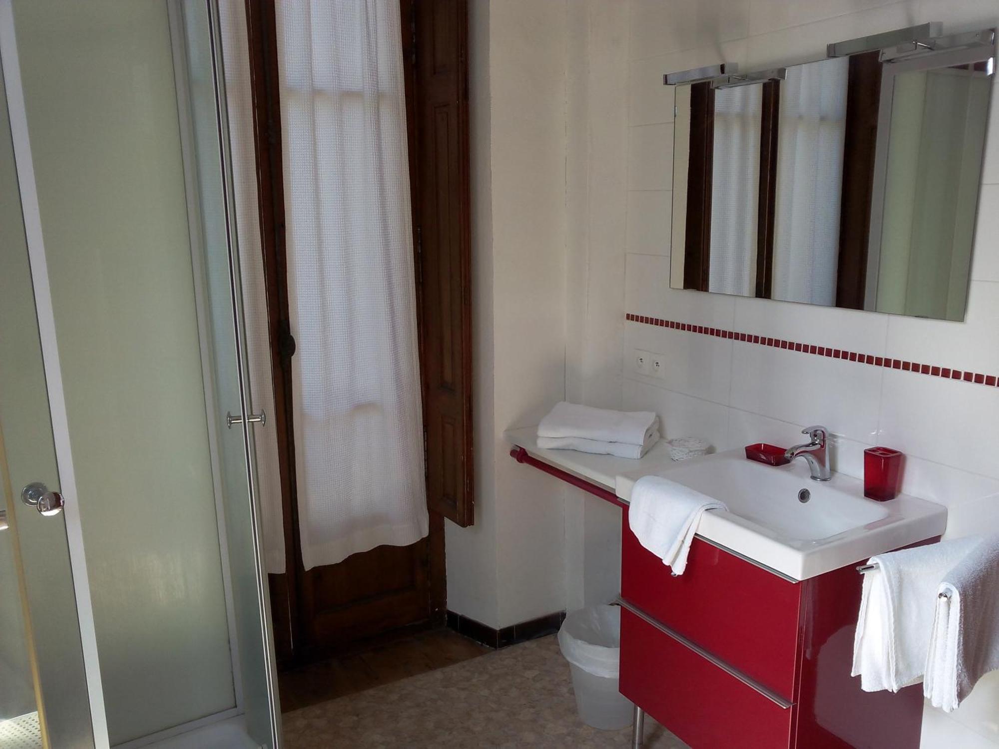Castel De La Pique Bed & Breakfast Bagneres-de-Luchon ห้อง รูปภาพ
