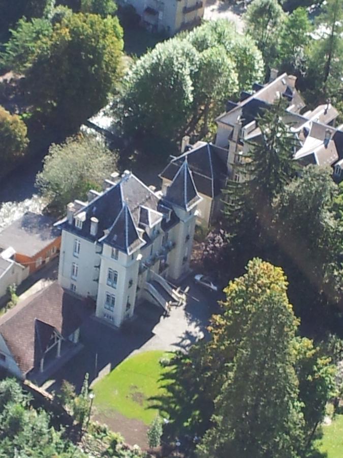 Castel De La Pique Bed & Breakfast Bagneres-de-Luchon ภายนอก รูปภาพ